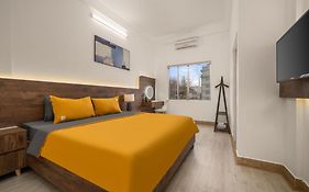 Meta Apartment Hotel