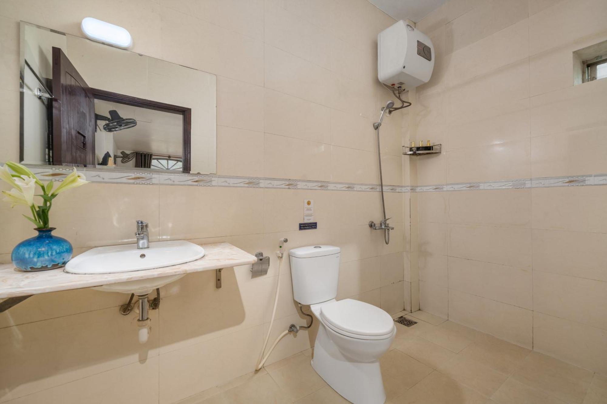 Meta Apartment Hotel Hue Buitenkant foto